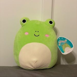 wendy green frog squishmallow 8” NWT